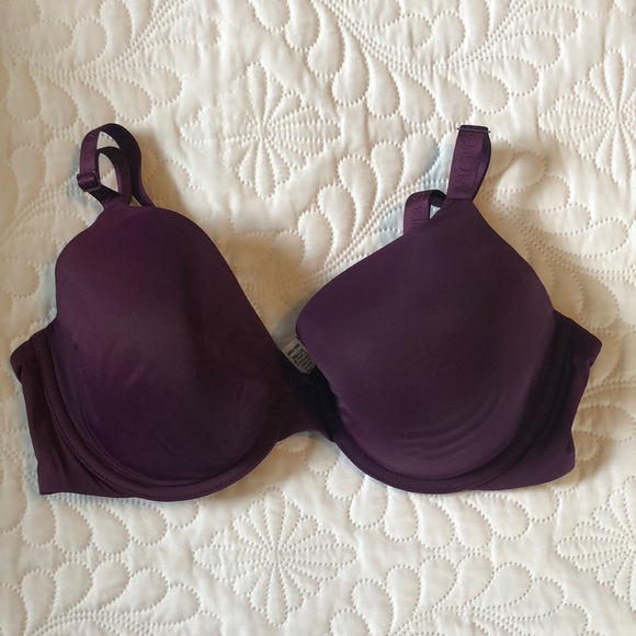 Brand new Victoria Secrets Bra - Picture 1 of 3